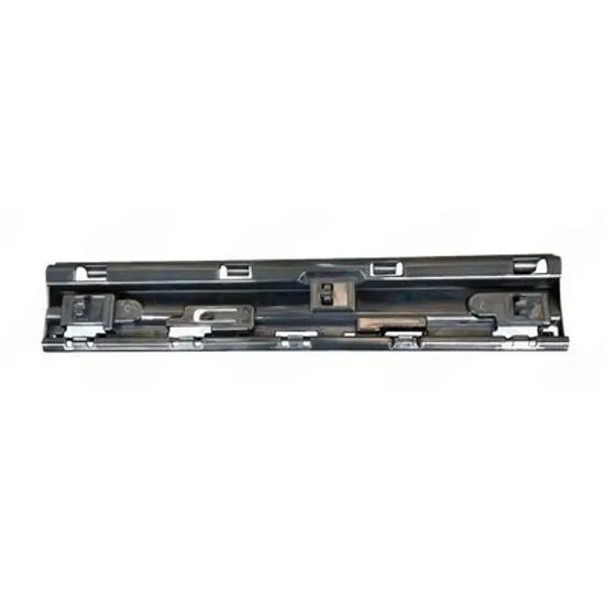 Suport Prag BMW X1 F48 2014-> Suport prag usa plastic central STANGA Perioada 2015 2016 2017 2018 2019
