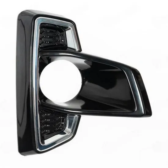 Grila Bara TOYOTA HILUX 8 2015-> Grila bara fata cromat (cu gaura Proiector) 2018- (INVINCIBLE) DREAPTA Perioada 2018 2019 2020