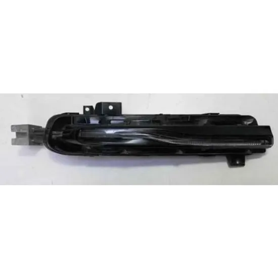 Lampa Fata VOLVO V40 2012-> Lampa Daylight LED (E) DREAPTA Perioada 2012 2013 2014 2015 2016 2017