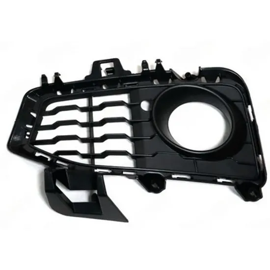 Grila Bara BMW 4 Coupe F32, F82 2013-> Grila bara fata (cu gaura Proiector) (M-SPORT) STANGA Perioada 2013 2014 2015 2016 2017 2018
