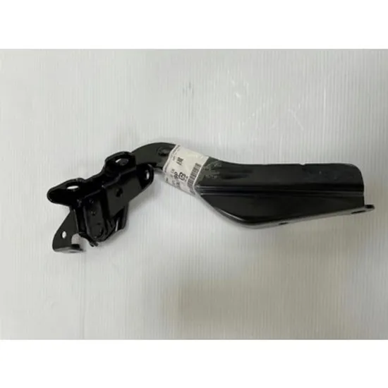Balama Capota fata SUBARU WRX VA 2013->2022 Balama capota fata DREAPTA Perioada 2013 2014 2015 2016 2017 2018 2019 2020 2021 2022