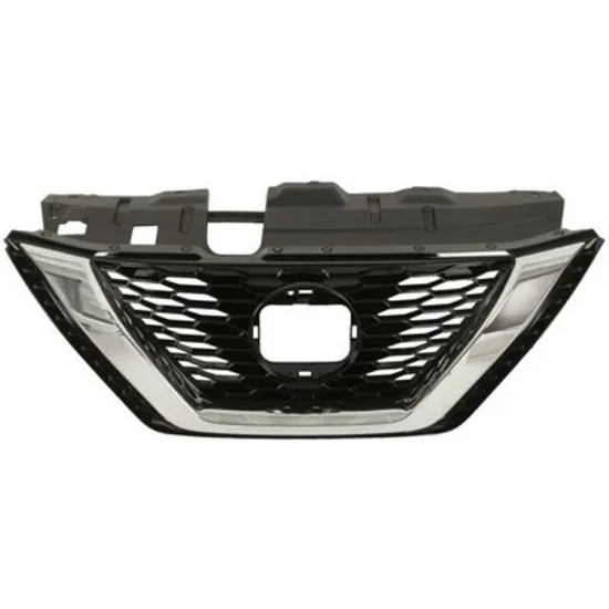 Grila fata NISSAN QASHQAI 2 2013->2020 Grila neagra cu ornament cromat (cu gaura emblema rotunda) Perioada 2017 2018 2019 2020 2021