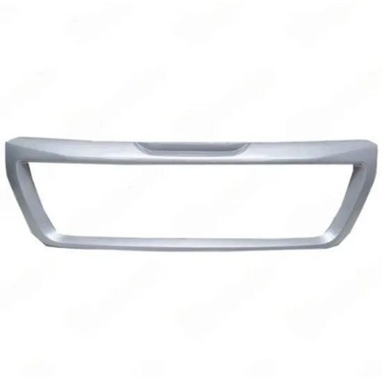 Ornament Grila PEUGEOT e BOXER 2020-> Rama grila argintiu Perioada 2020 2021 2022 2023 2024 2025