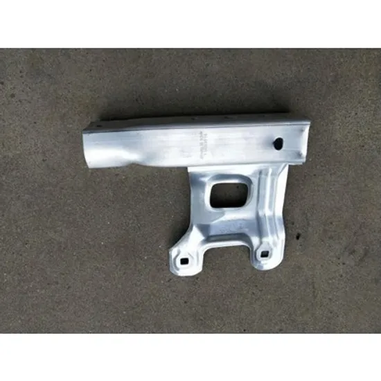 Suport Bara fata BMW 3 F30 2011->2018 Suport Bara fata inferioara aluminiu (M-SPORT) STANGA Perioada 2014 2015 2016 2017 2018