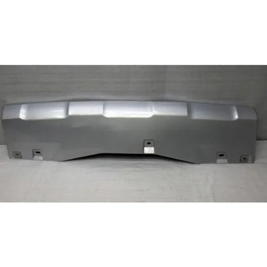 Capac Bara fata SUBARU OUTBACK 2014-> Acoperire Bara fata plastic inferioara argintiu (OUTBACK) Perioada 2014 2015 2016 2017 2018 2019
