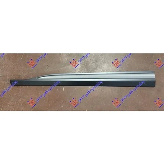 Bandou Usa HYUNDAI KONA 2017->2023 Bandou usa fata cu bandou cromat original stanga Perioada 2017 2018 2019 2020 2021 2022