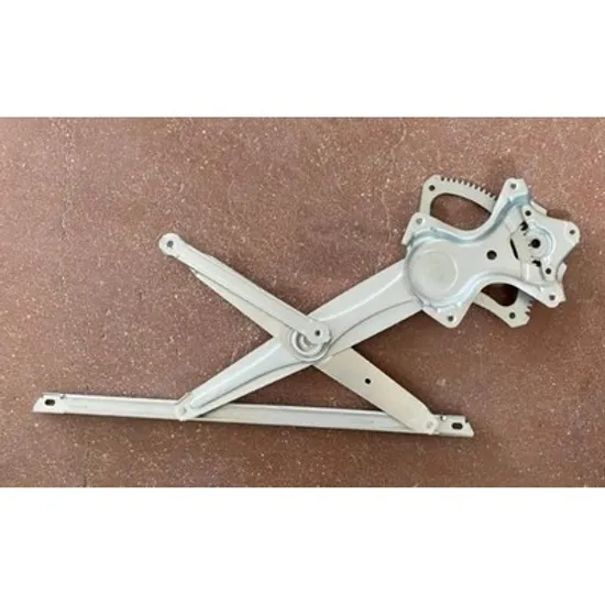 Macara Usa TOYOTA RAV 4 III 2005->2014 Macara usa fata electrica fara motor DREAPTA Perioada 2012 2013 2014 2015 2016