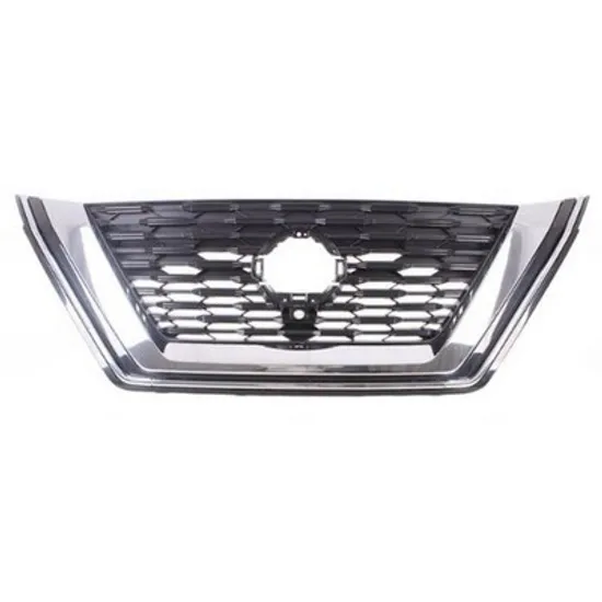 Grila Radiator NISSAN X-TRAIL T33 2021-> Grila radiator neagra cu ornament cromat (cu camera) Perioada 2021 2022 2023 2024 2025