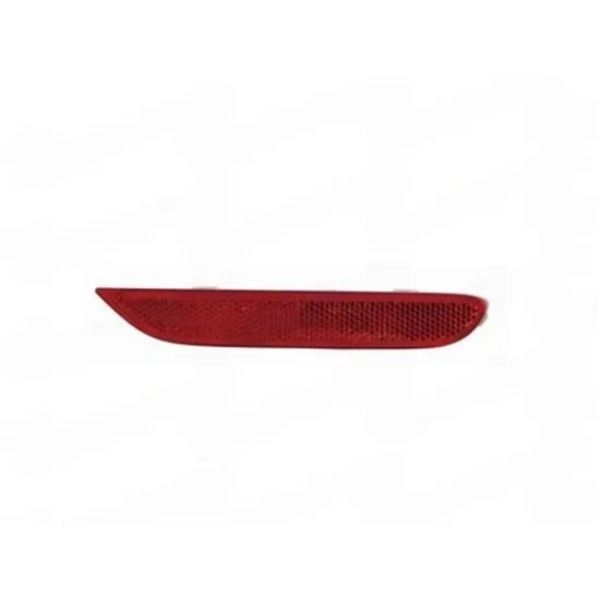 Reflector Spate NISSAN X-TRAIL T32 2014-> Reflector Bara spate DREAPTA Perioada 2014 2015 2016 2017