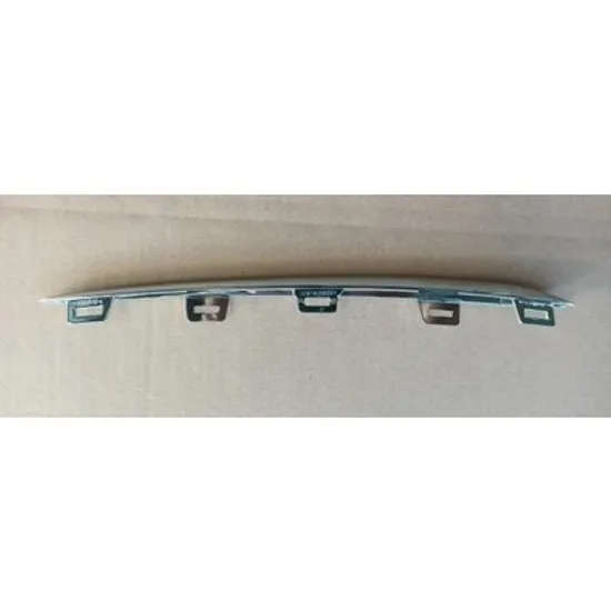 Ornament Grila MERCEDES GLE Coupe C167 2019-> Bandou Grila Bara fata superioara cromat (AMG-LINE) DREAPTA Perioada 2019 2020 2021 2022 2023 2024