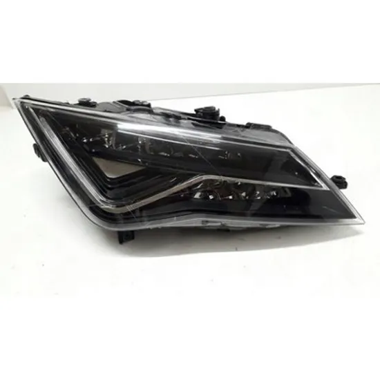 Faruri SEAT LEON 2019-> Far FULL LED (VALEO) DREAPTA Perioada 2019 2020 2021 2022 2023 2024