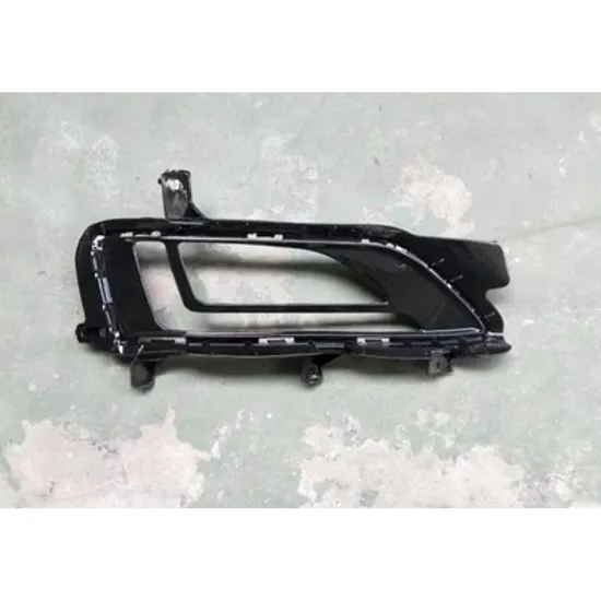 Grila Bara HYUNDAI TUCSON 3 2015->2020 Grila bara fata (cu gaura Proiector si Daylight LED) DREAPTA Perioada 2018 2019 2020
