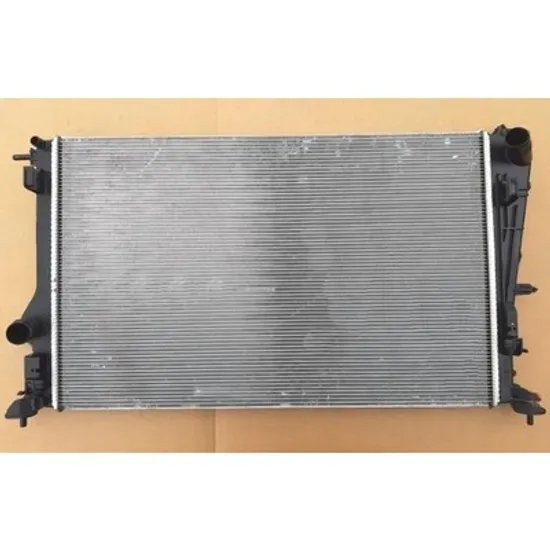 Radiator Motor RENAULT MEGANE 3 2015-> Radiator apa motor 1.5 DCI diesel manuala/automatic (695x436) Perioada 2016 2017 2018 2019 2020 2021 2022