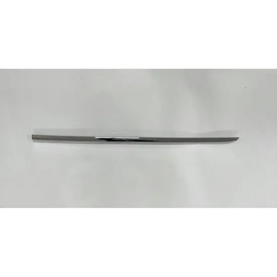 Bandou Usa BMW 7 G11 2015-> Bandou Usa spate cromat STANGA Perioada 2015 2016 2017 2018 2019