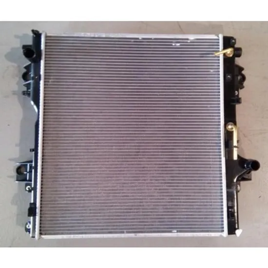 Radiator Motor TOYOTA LAND CRUISER PRADO J15 2009-> Radiator apa motor 3.0 D4-D diesel automatic (570x650x36) Perioada 2013 2014 2015 2016 2017