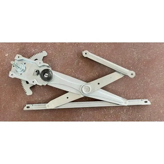 Macara Usa TOYOTA HILUX 8 2015-> Macara usa fata manuala pentru 2/4 usi STANGA Perioada 2015 2016 2017 2018 2019 2020
