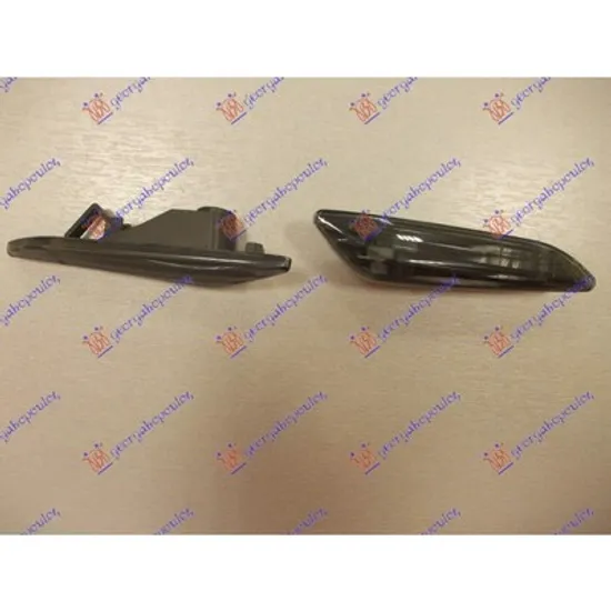 Semnalizator ALFA ROMEO 156 1997->2005 Semnal SET (fumuriu) Perioada 1997 1998 1999 2000 2001 2002 2003 2004 2005