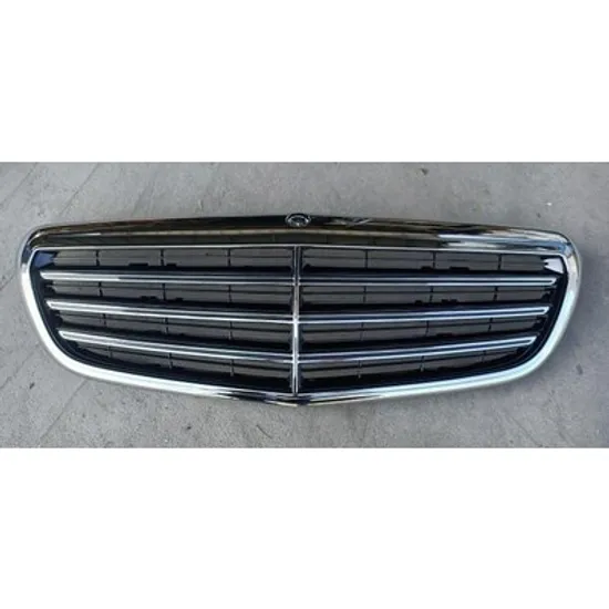 Grila Radiator MERCEDES E-CLASS W213 2016-> Grila radiator completa (EXCLUSIVE) Perioada 2016 2017 2018 2019 2020